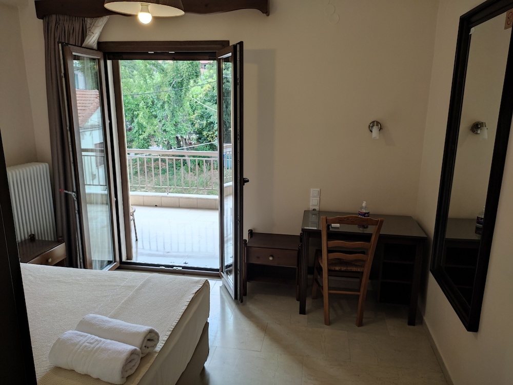 Double Room (Saint Nicolas View 1)