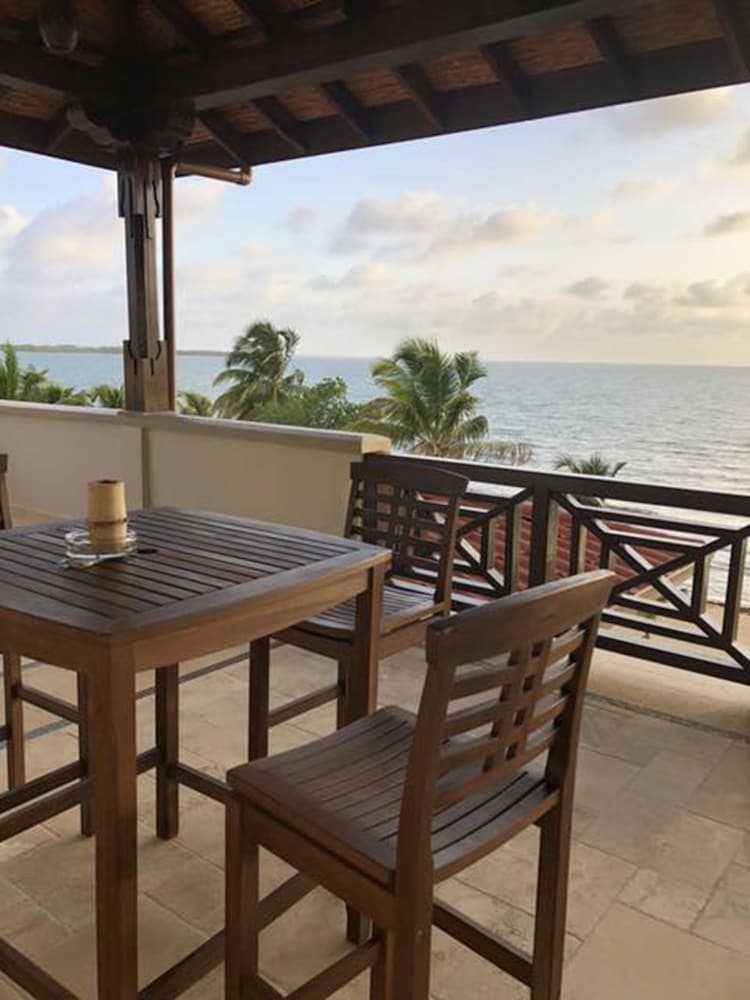 Grand Villa photo 1
