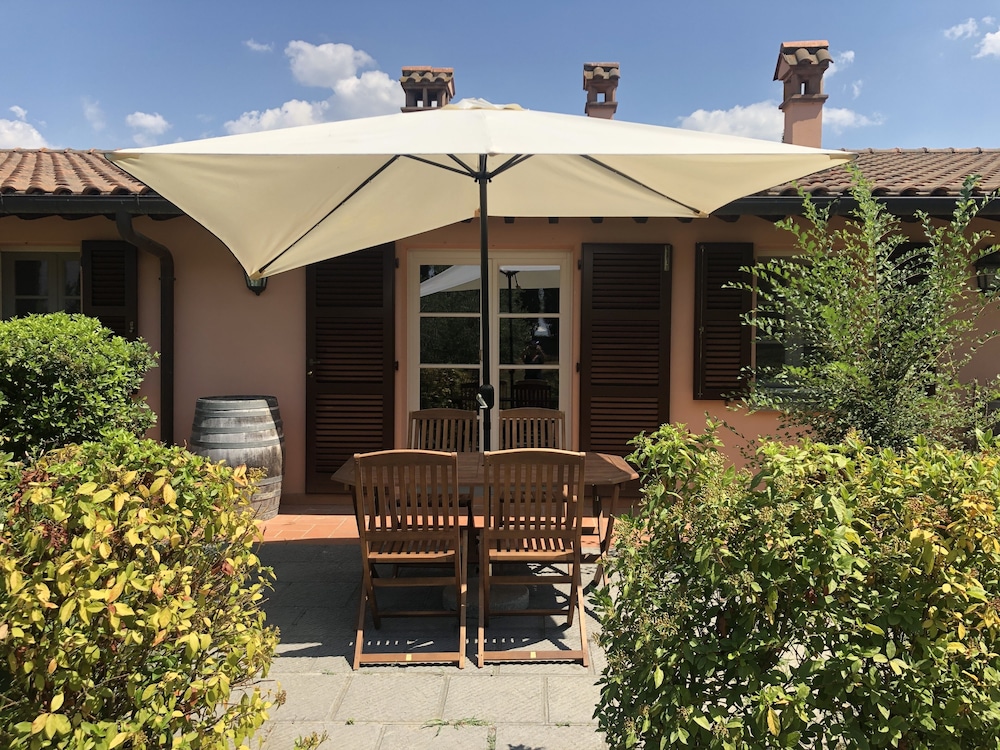 Apartment, 2 Bedrooms, 2 Bathrooms (Appartamento 8) photo 1