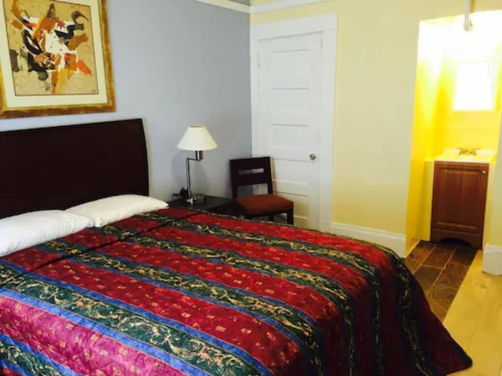 Standard Room, Private Bathroom