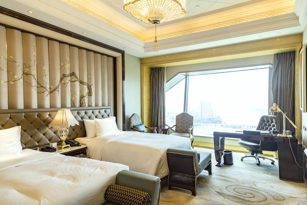 Executive Twin Room with Donghu View