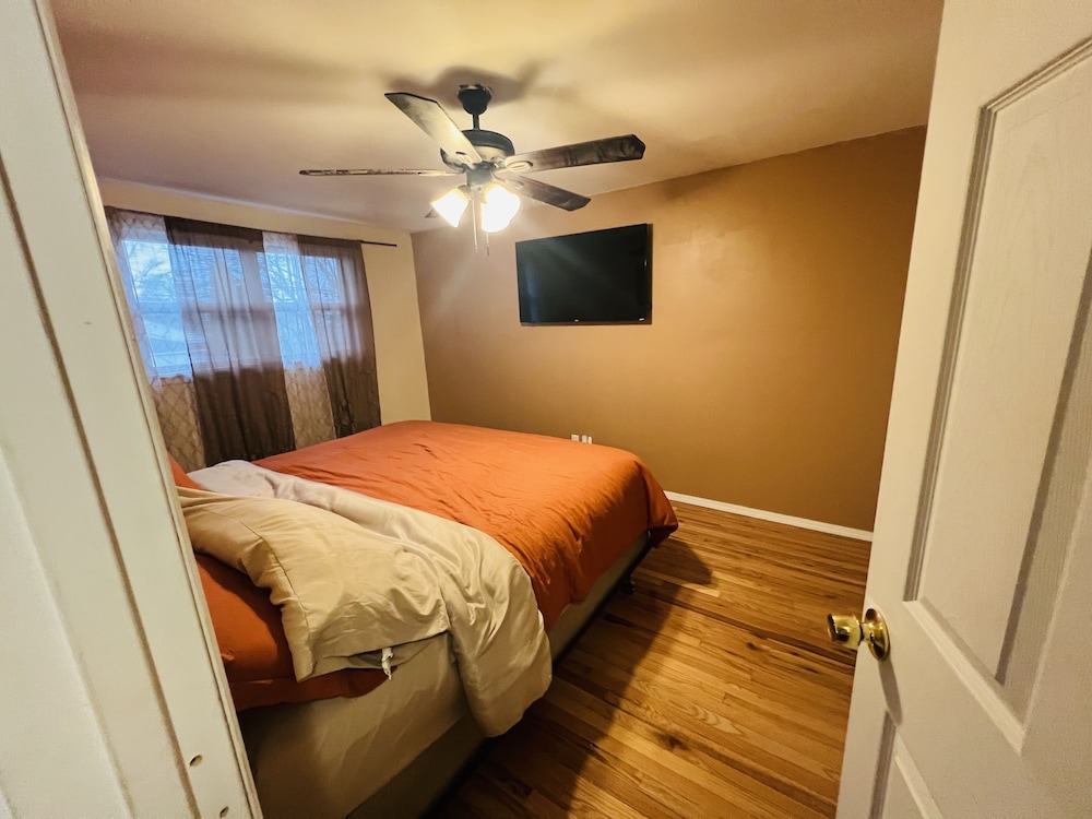 Family House photo 2