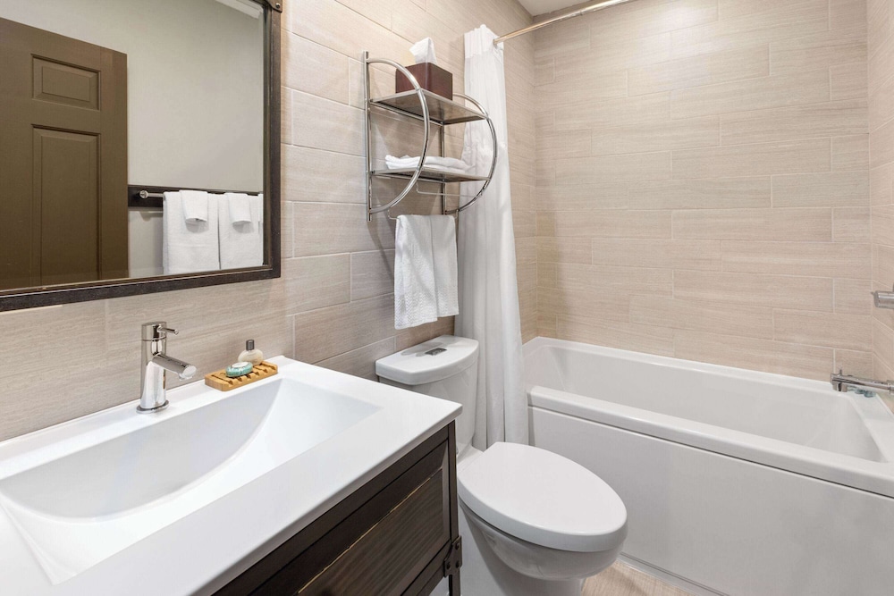 Suite, Multiple Beds, Non Smoking (Loft, Slope View, Dog-friendly) - Photo 5