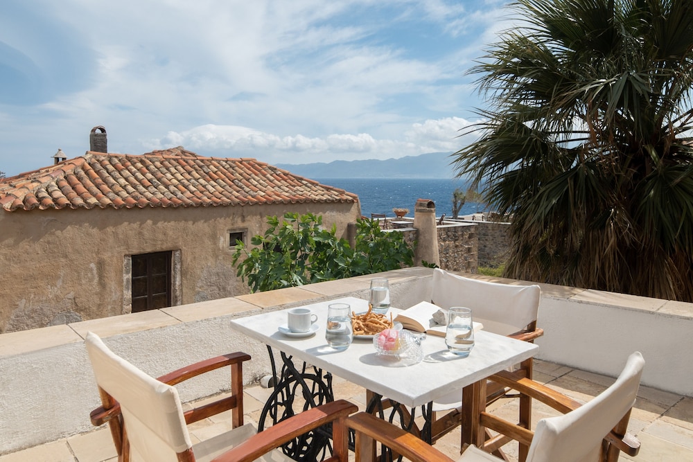 Superior Suite, Balcony, Sea View photo 2