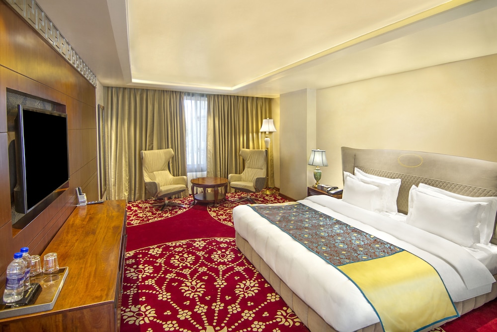 Abduz Suite