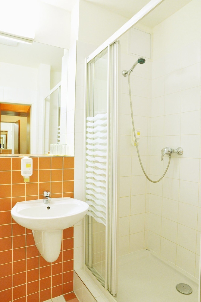 Double Room, 1 Bedroom - Photo 6