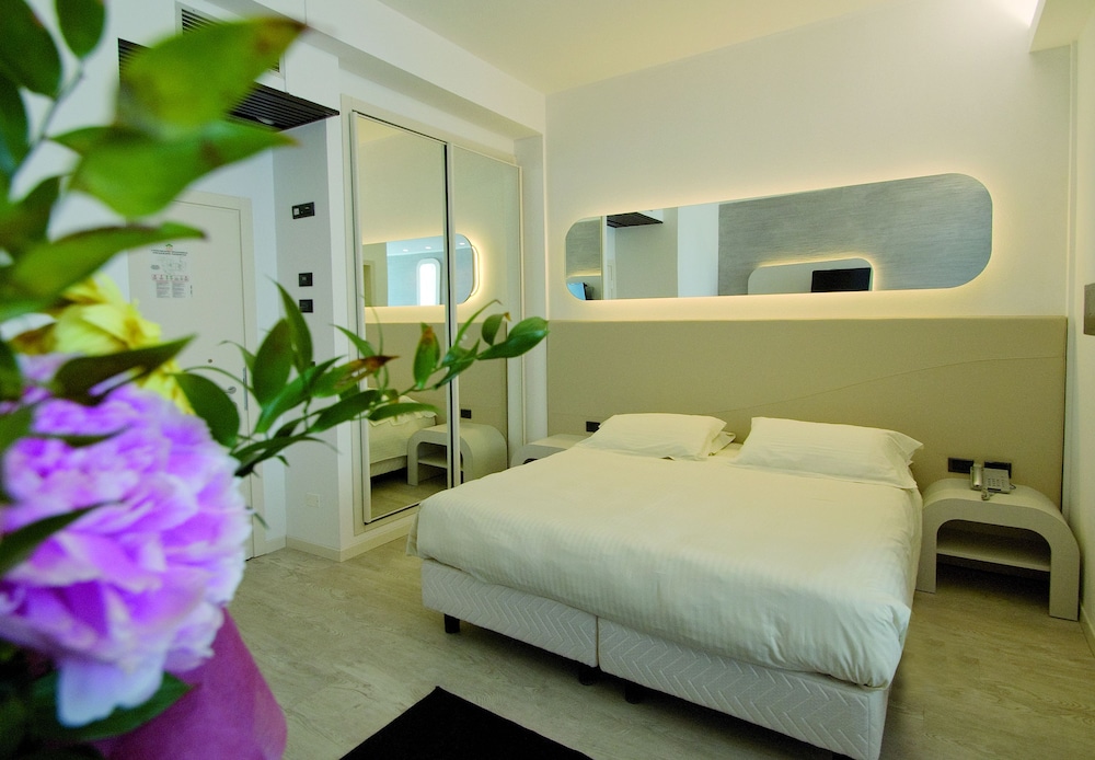 Executive Double or Twin Room, Sea View photo 2