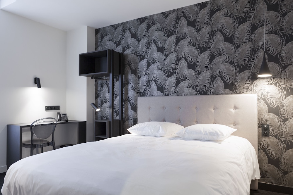 Superior Double Room - Photo 8