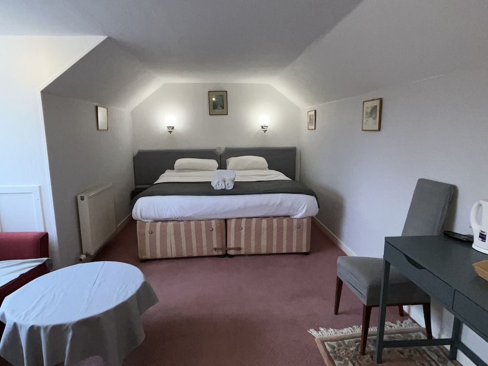 Classic Double Room, Mountain View, Courtyard Area