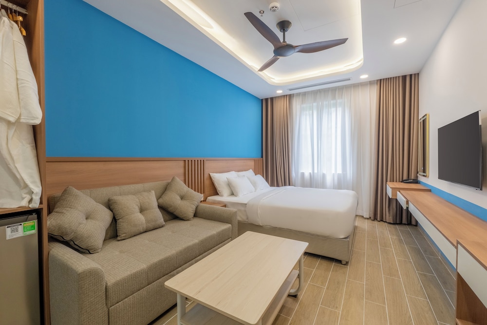 Comfort Triple Room, City View - Photo 7