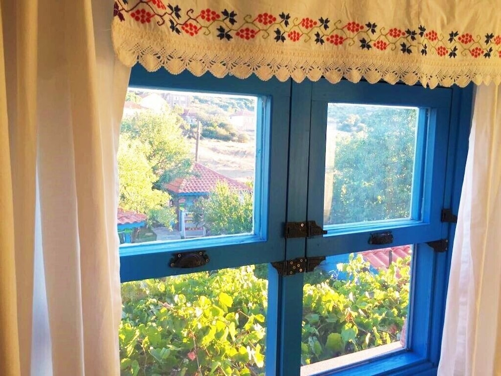 Double Room, Corner photo 2