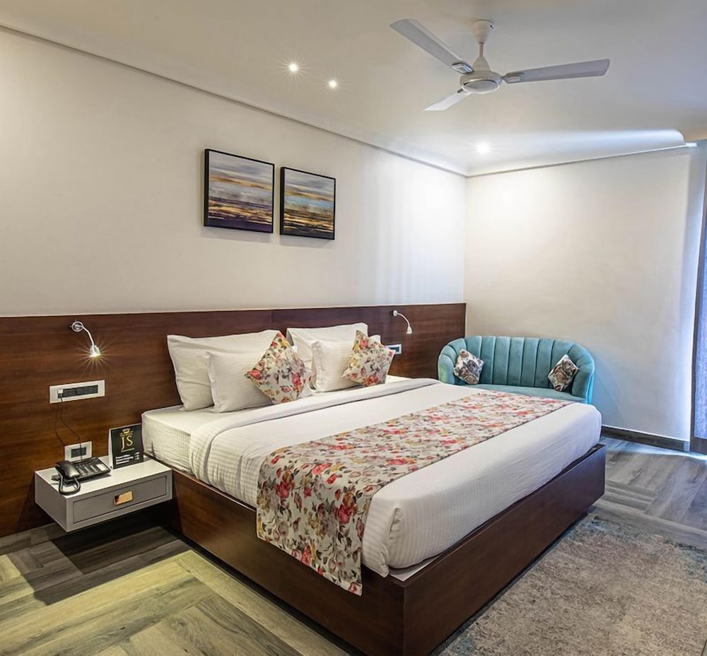 Basic Double Room