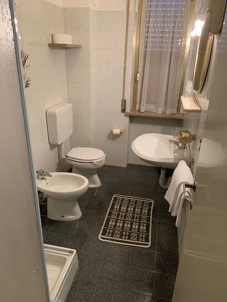 Triple Room, Non Smoking, Mountain View photo 3