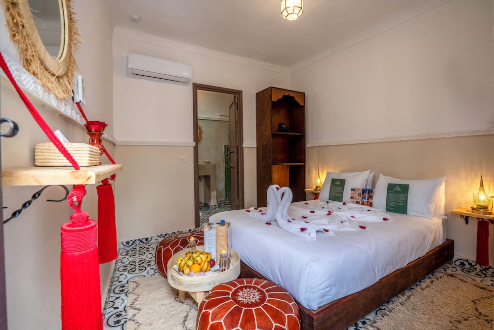 Standard Room - Photo 10