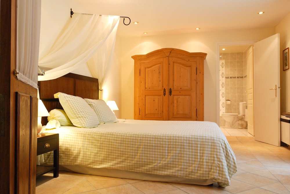 Classic Double Room, Private Bathroom, Garden View (Le Frère Tourier) photo 3