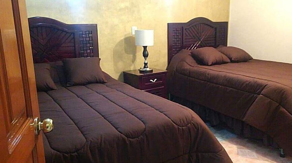 Family Room, 2 Double Beds photo 3