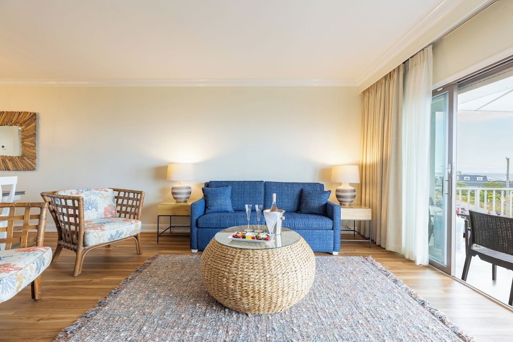 Penthouse, Ocean View (Offsite Condo P41)
