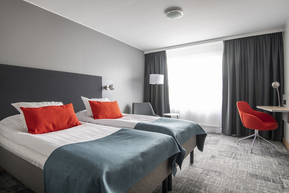 Superior Room, 2 Twin Beds, Non Smoking - Photo 4