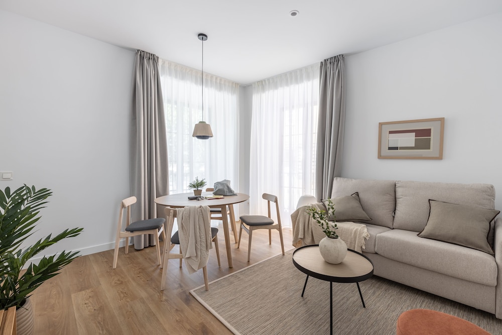 Apartment, 1 Bedroom - Photo 19