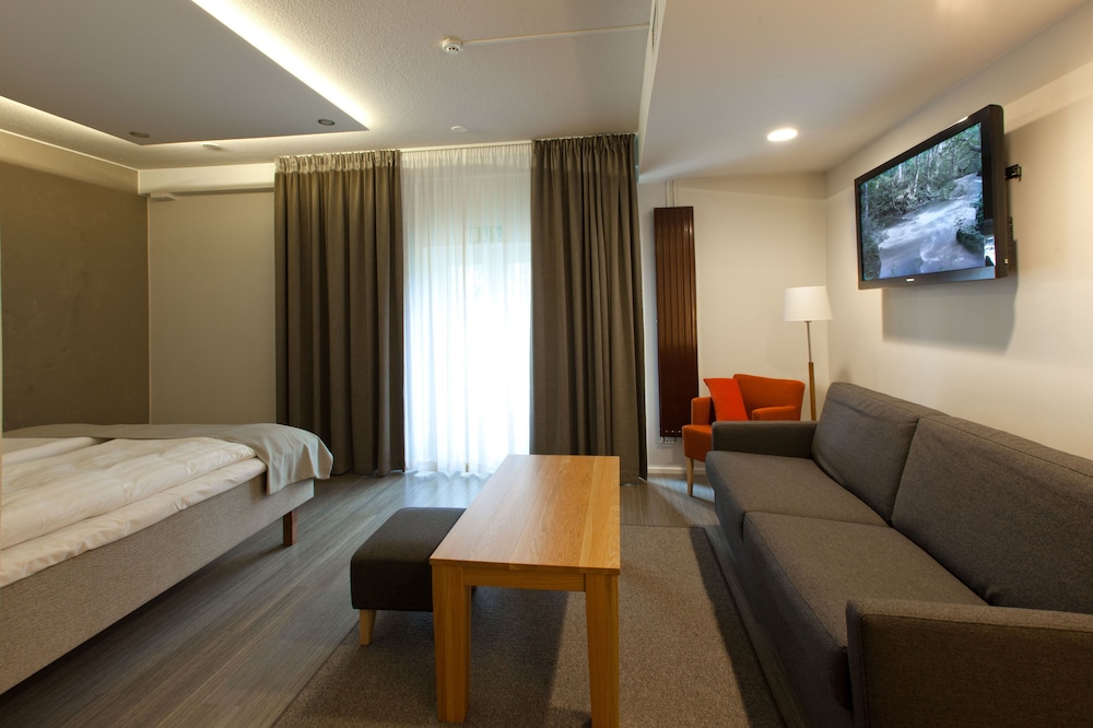 Suite, Sauna, Lake View photo 1