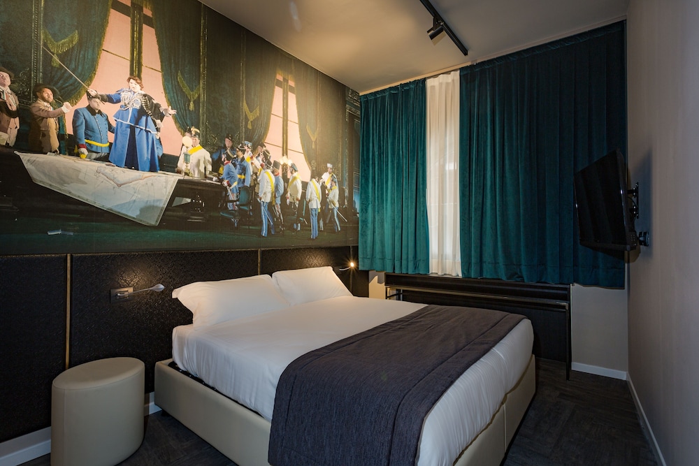 Economy Double Room (N.7)