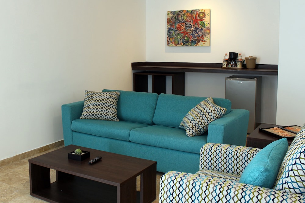 Suite, 2 Queen Beds