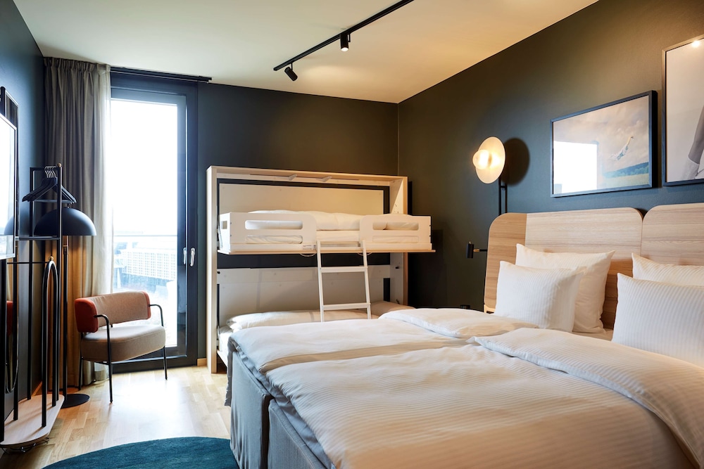 Standard Room (Family Four) - Photo 1