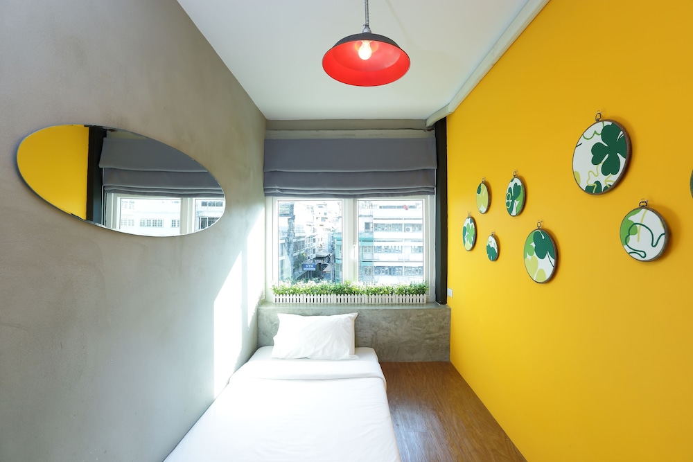 Budget Single Room photo 3