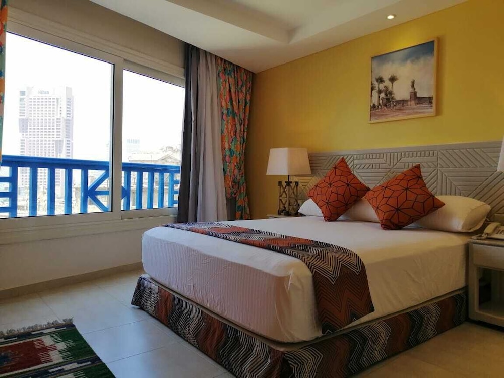 Quadruple Family Suite - Photo 1