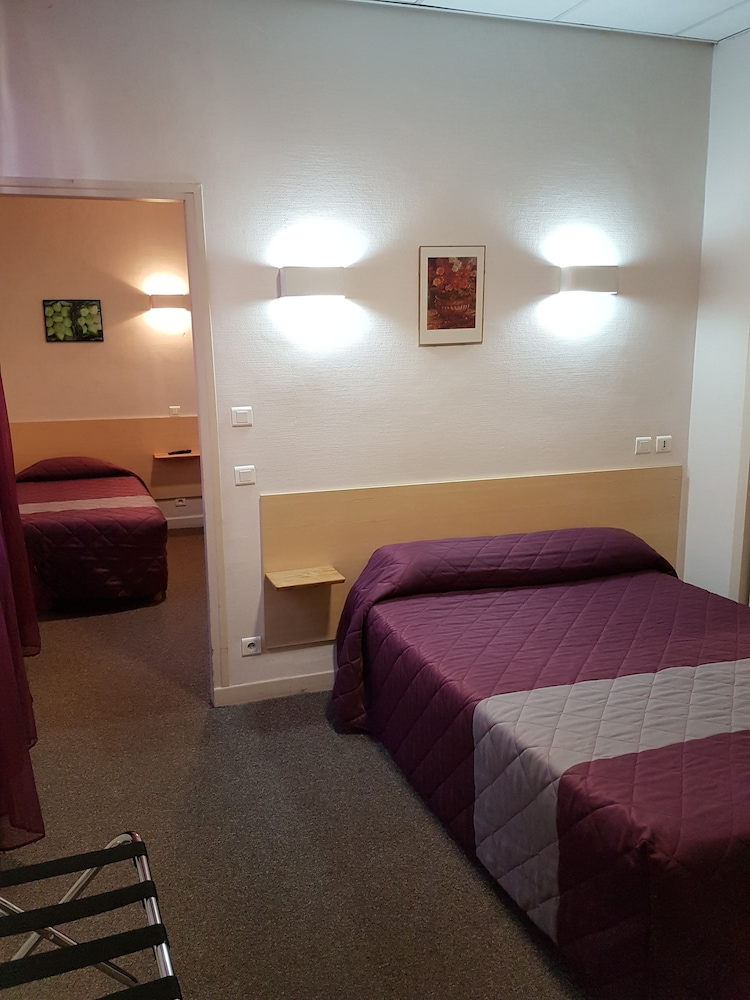 Standard Triple Room photo 1