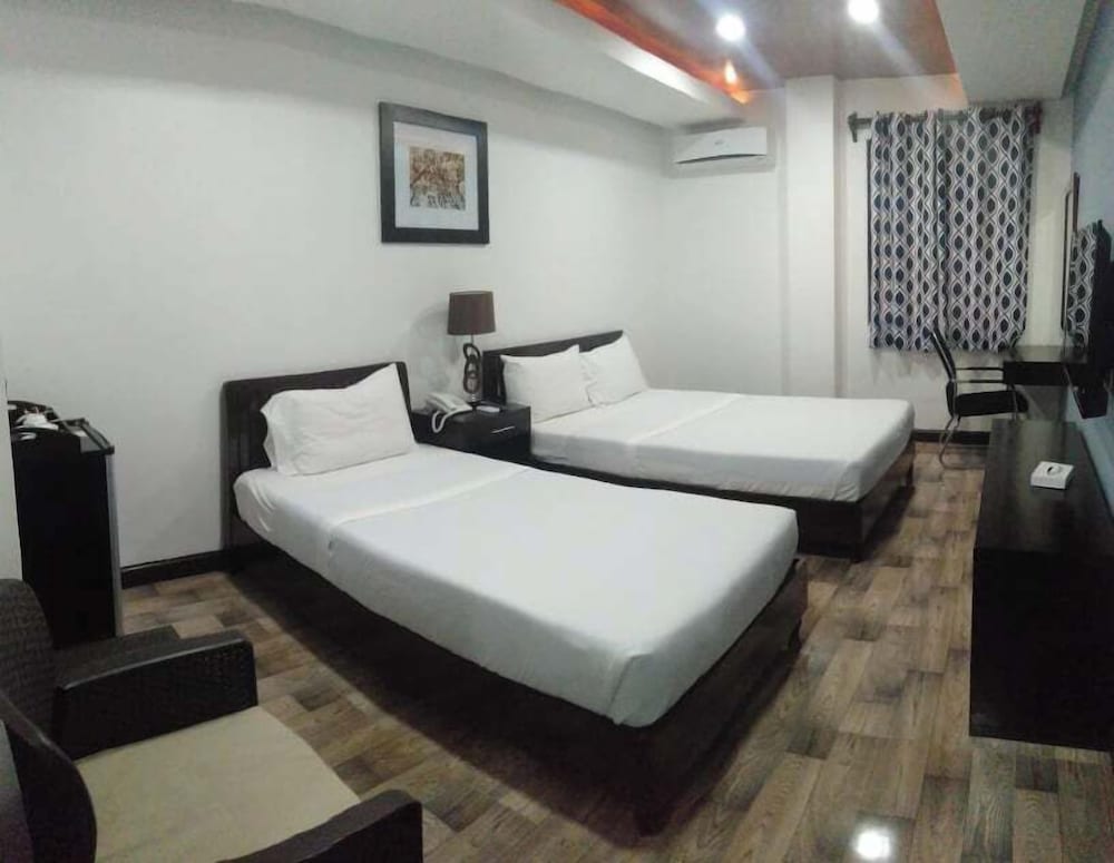 Classic Triple Room