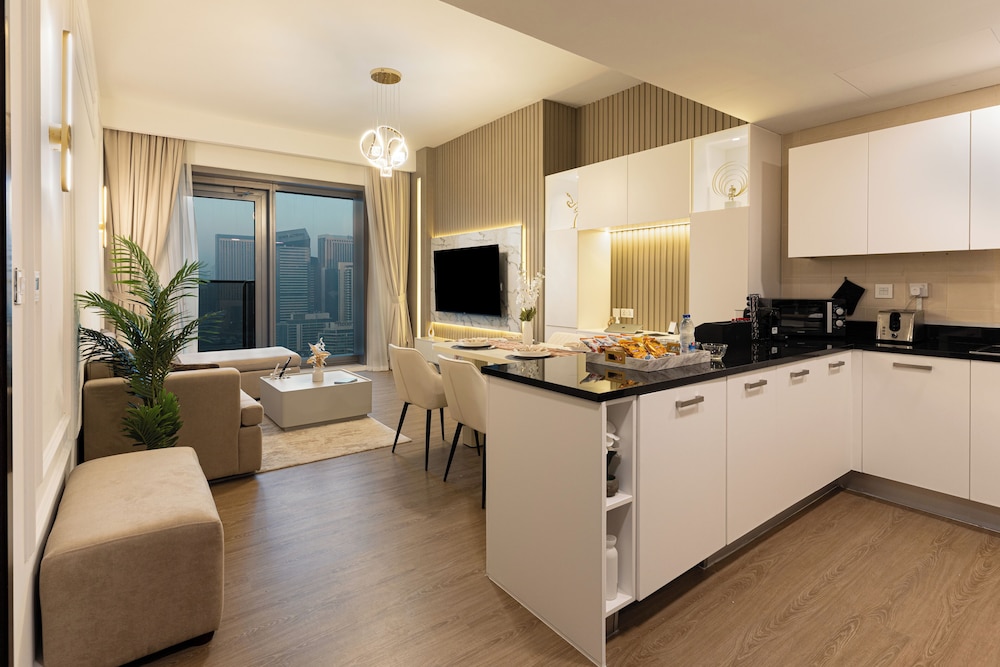 Luxury Apartment, Canal View photo 3
