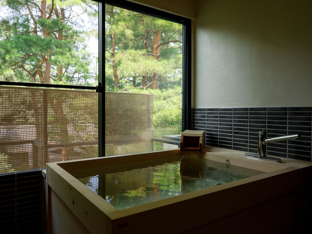 Comfort Room, Non Smoking, Garden View photo 3