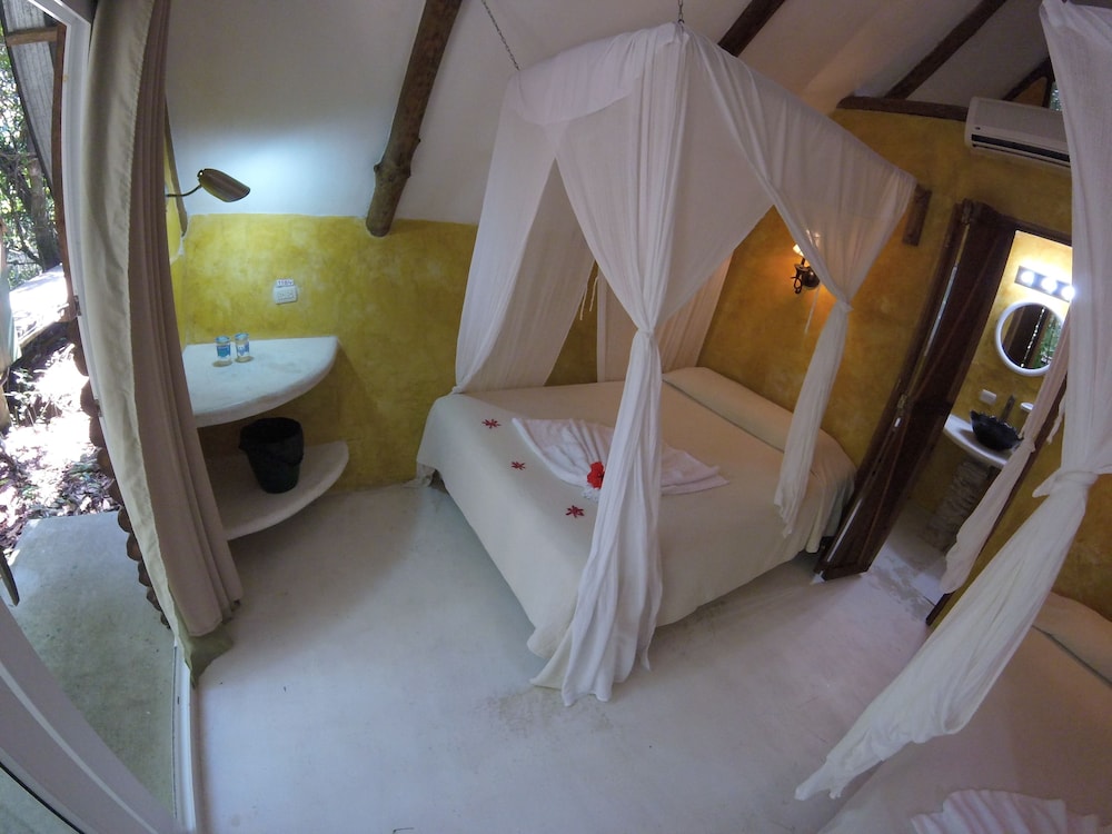 Deluxe Cabin (2 beds) photo 2