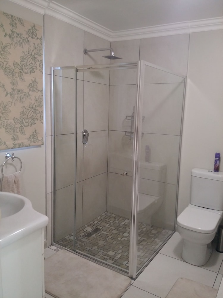 Fountain Apartment, 1 Bedroom photo 2