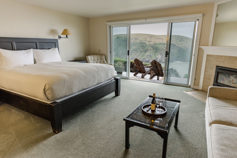 Room, 1 King Bed, Balcony