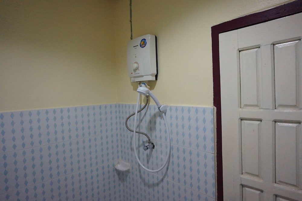 Standard Twin Room photo 3