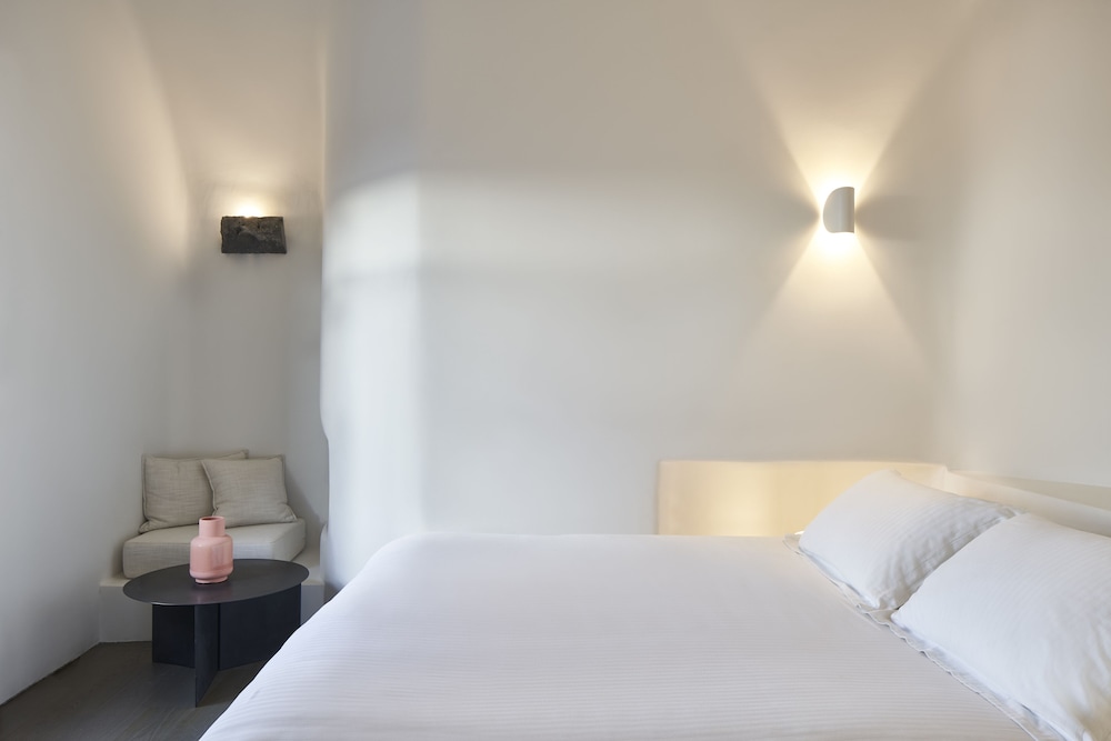 Suite, Private Pool, Sea View - Photo 1
