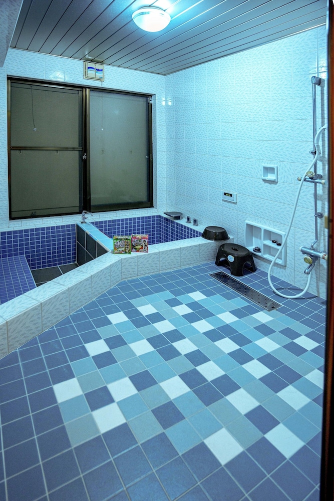 Classic House - Photo 2