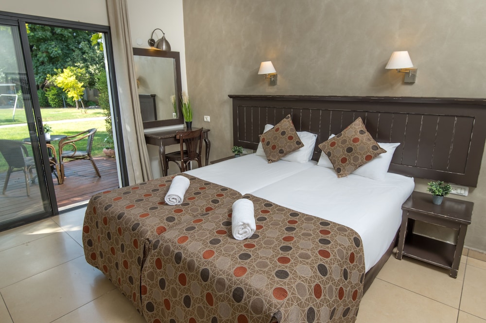Superior Room, Garden View photo 1