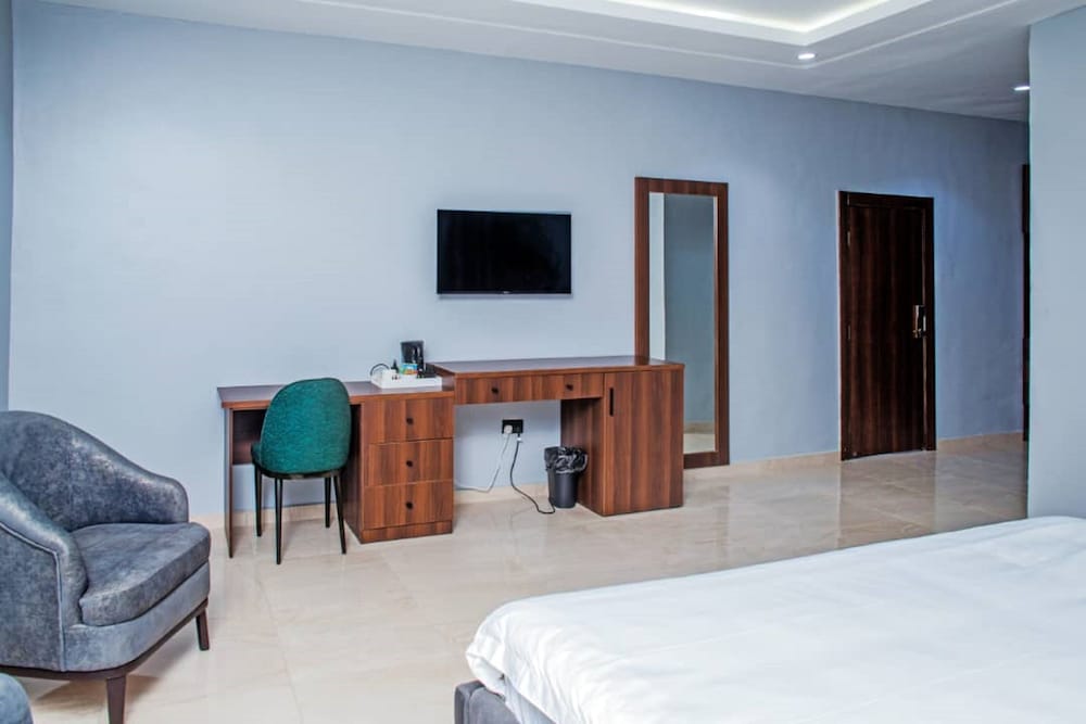 Executive Room photo 2
