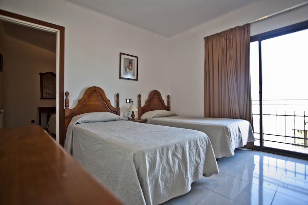 Habitación Doble, 1 cama doble o 2 camas individuales