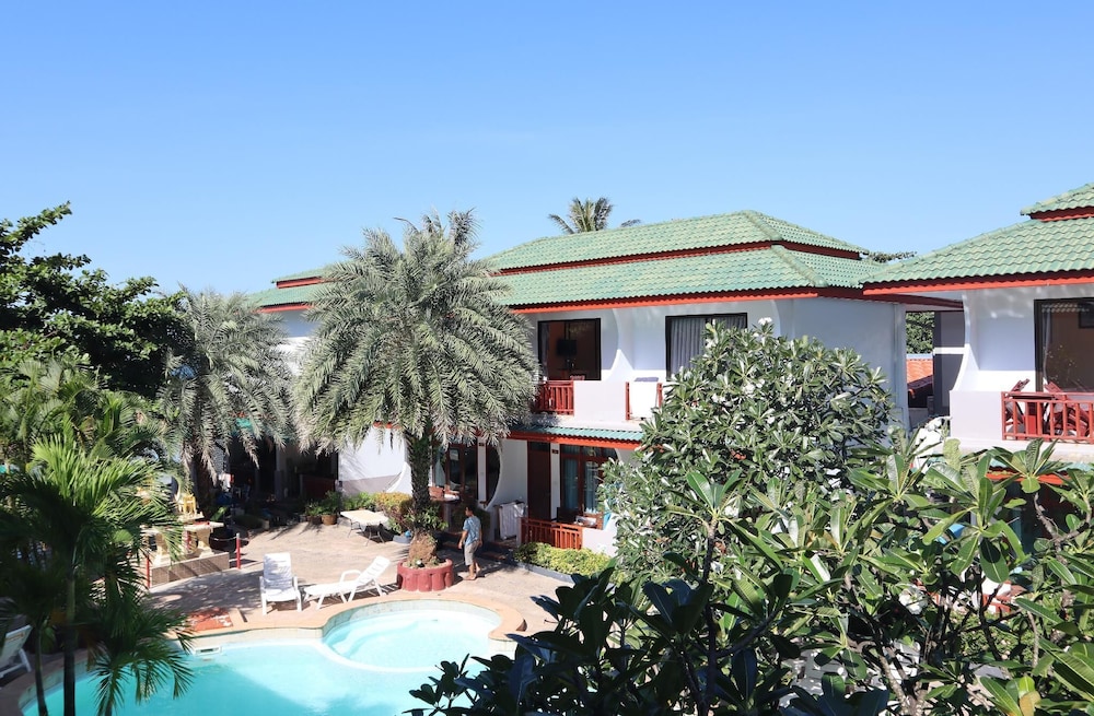 Standard Double Room Pool View photo 2