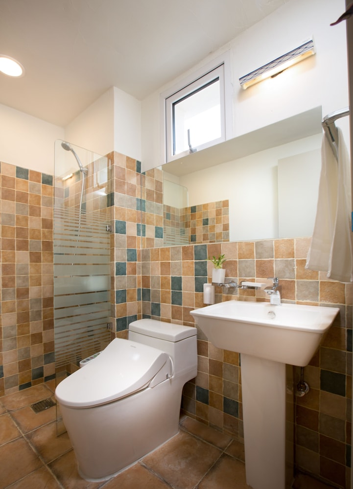 Classy Room - Photo 5