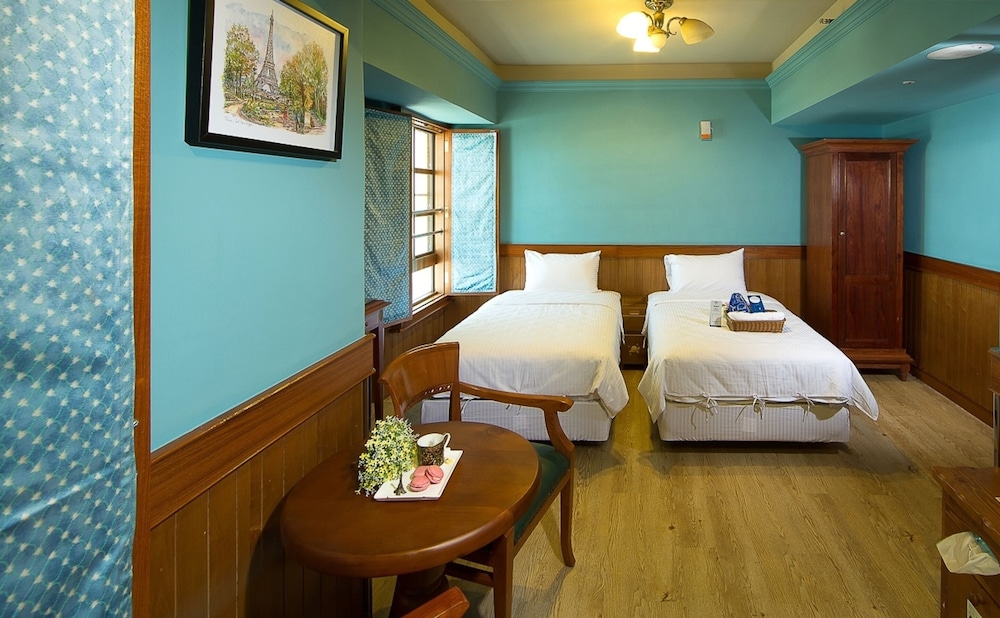 Standard Twin Room, 2 Twin Beds, Non Smoking - Photo 9