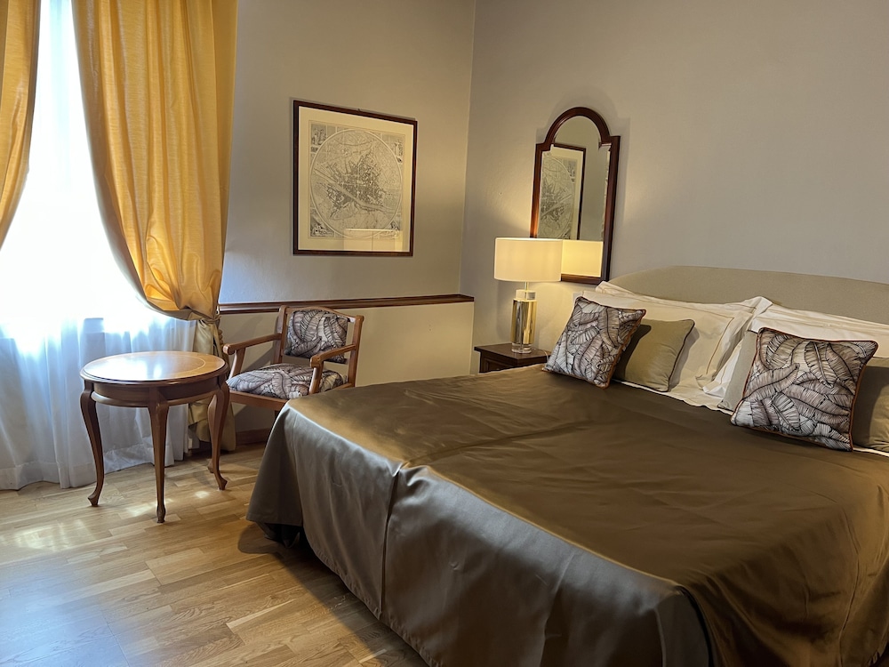 Deluxe Double Room - Photo 2