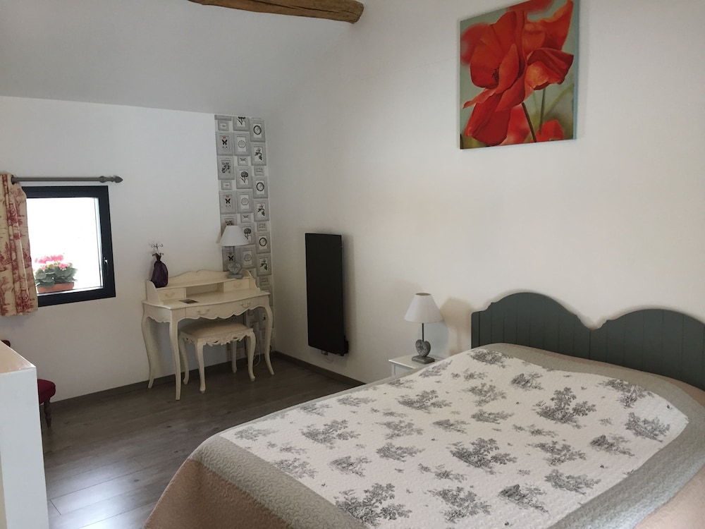 Double Room, Pool Access, Pool View (16m2) photo 1