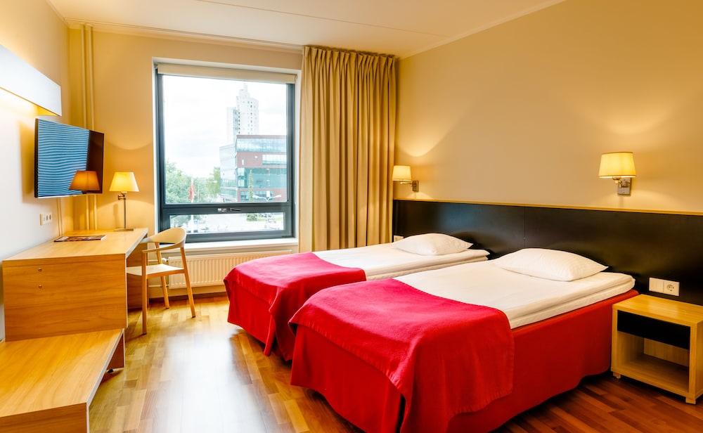 Standard Double or Twin Room - Photo 2