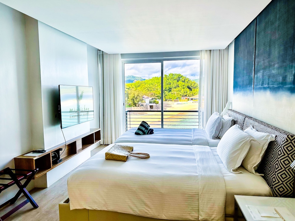 Deluxe Room, Sea View - Photo 1
