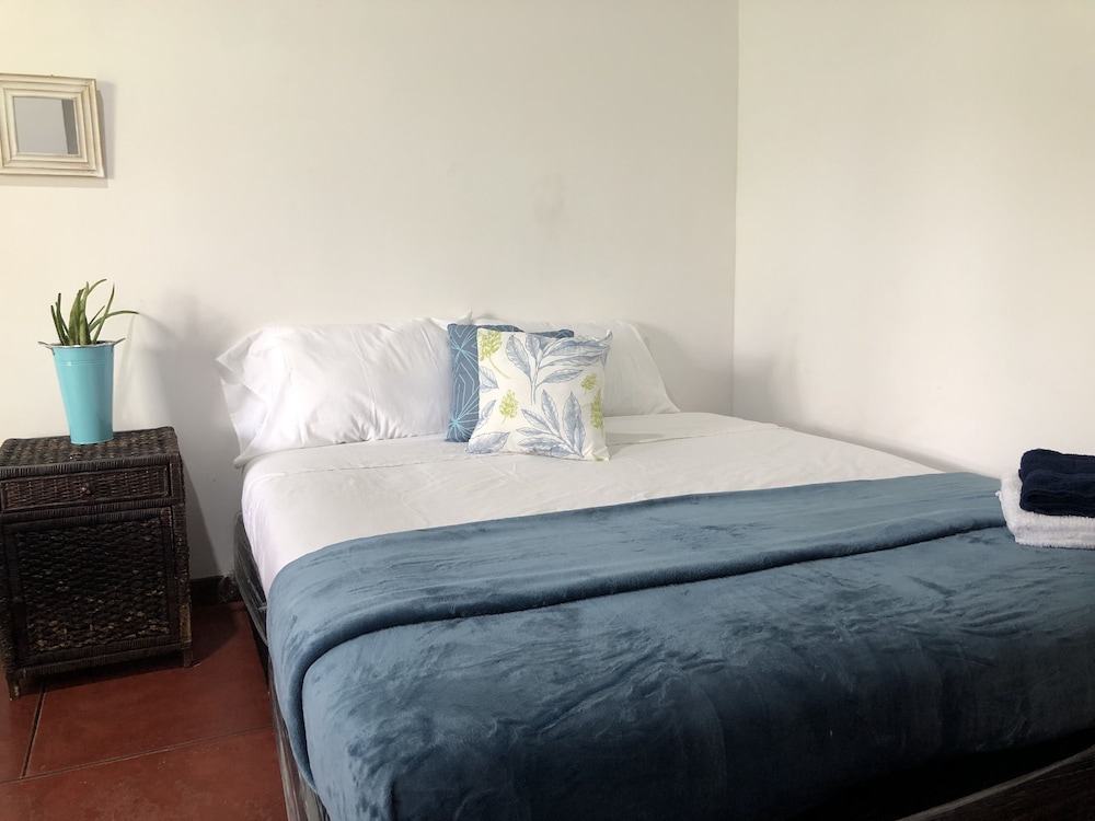 Cottage (H3) photo 3